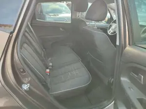 Kia Venga 1.6 Automatik/Klimaaut./Navi+Cam/Alufelgen Bild 5