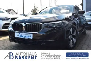 BMW 520 d*HEAD-UP*4-ZONEN*LEDER*LIVE COCKPIT*KAMERA*