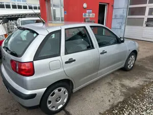 SEAT Ibiza Bild 4