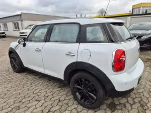 MINI One Countryman 1.6 Black Pepper Bild 3