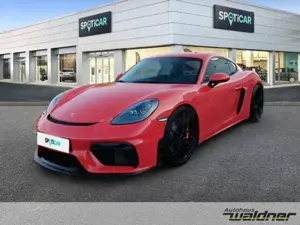 Porsche 718 Cayman GT4