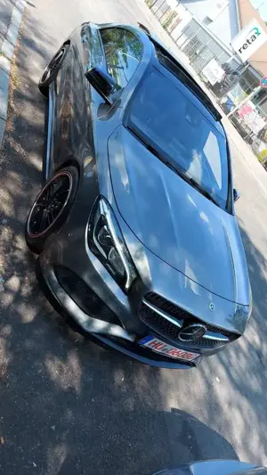 Mercedes-Benz CLA 200 CLA  200 7G-DCT AMG Line Vollauastattung