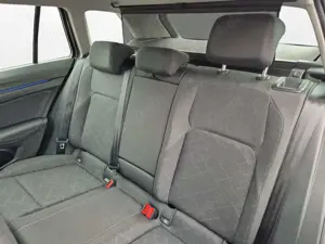 Volkswagen Golf Variant Golf VIII Variant 2.0 TDI DSG LED+ Keyless Klima Bild 5