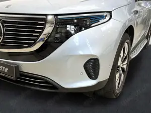 Mercedes-Benz EQC 400 4M MULTI+DISTRO+Kamera+Memo+Ambi+AHK Bild 3