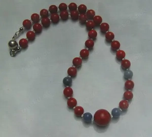 Korallenkette mit Blauquarzeinlagen