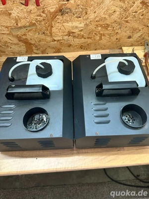 2x Nebelmaschine 