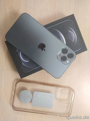 iPhone 12 Pro Max  Farbe Graphit.Aus Privat: