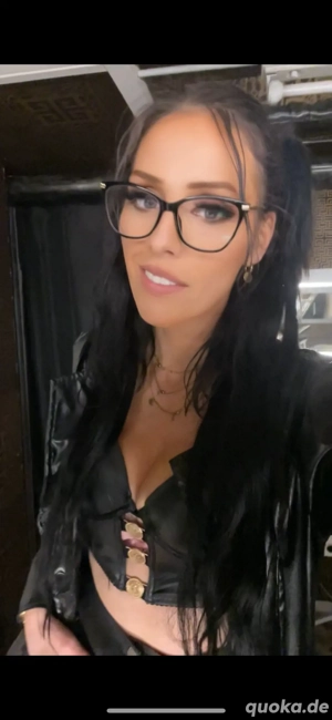 Leidschaftliches BDSM  heute ganzen Tag im Studio