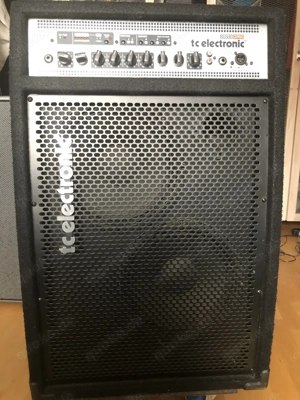 Bassverstärker T.C. Electronic BG500 2-10 bass combo