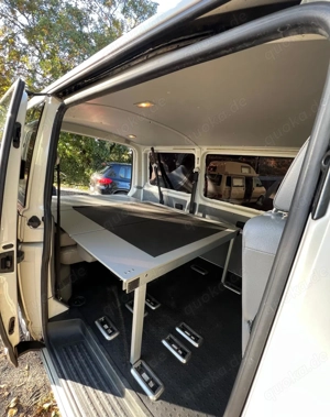 Multifunktionaler Bulli T5 inkl. Camperausstattung, Diesel TDI 102 PS Bild 8