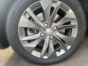 Peugeot 208 e- 136 (e-) e- Active Pack LED PDC W-Pumpe Bild 4