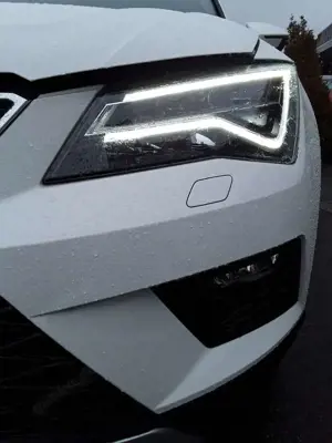 SEAT Ateca Xcellence 150PS*Navi*Alcantara*Winterpaket ACC uvm Bild 5