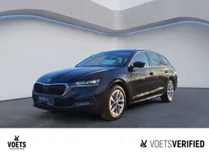 Skoda Octavia Combi 2.0 TDI DSG Style LED+NAVI+ACC+PANO+HEAD-UP