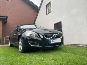 Volvo V60 D5 215 PS Turbo, Allrad, Ahängerkpl. TüV Neu Bild 5