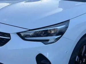 Opel Corsa F Elegance++AUTOMATIK!++Scheckheft++Allwetterreife Bild 5