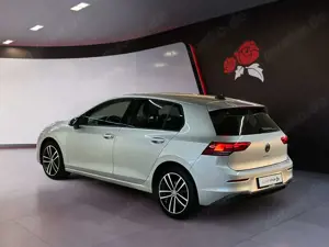 Volkswagen Golf VIII 2.0 TDI DSG Life LED Navi SHZ ACC Bild 4