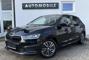 Skoda Fabia Tour 1.0 TSI LED NAVI TEMPOMAT PDC KAMERA