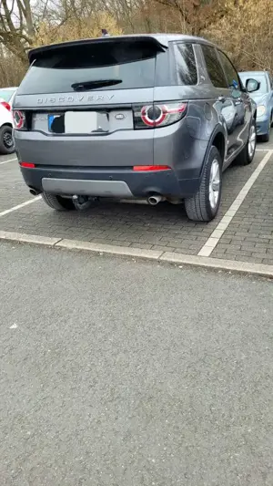 Land Rover Discovery Sport SE AWD Bild 4