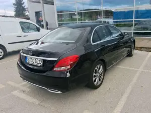 Mercedes-Benz 220 Bild 5