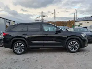 Skoda Kodiaq 2.0 TDI 4x4 Selec PANO*AHK*MATRIX*StandH. Bild 2