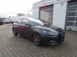 Hyundai i30 1,6l CRDI Intro Edition Klima,Panoramadach AppleCa