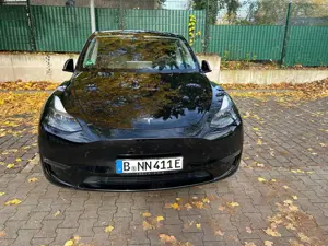 Tesla Model Y Model Y Long Range Dual Motor AWD Bild 5