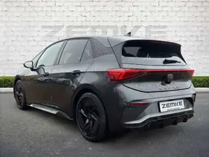 CUPRA Born HUD AD Panorama Navi Digitales Cockpit Soundsystem Bild 4