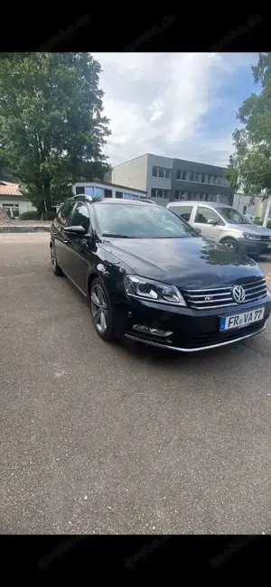 Volkswagen Passat Variant 2.0 Blue TDI DSG SCR R-Line Bild 3