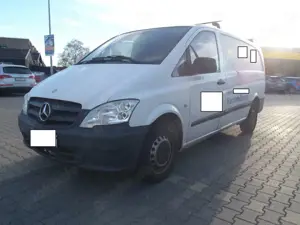 Mercedes-Benz Vito Vito 113 CDI 1-Hand mit Regalen