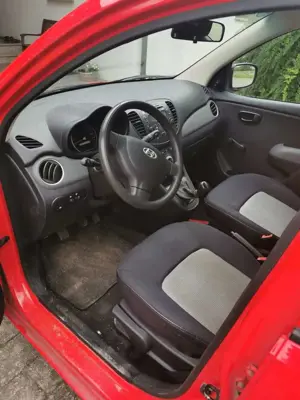 Hyundai i10 i10 1.1Classic Bild 5