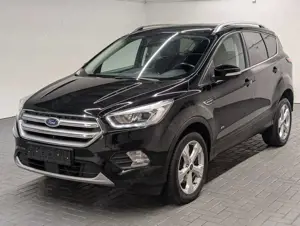 Ford Kuga Titanium AWD Xenon/Navi/SHZ/Kam/elHeck/18LM