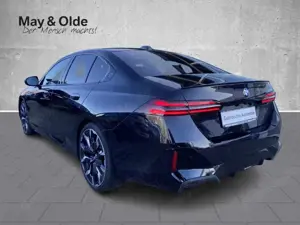 BMW 520 I Sportpaket HUD AHK-klappbar AHK Navi Digitales C Bild 5