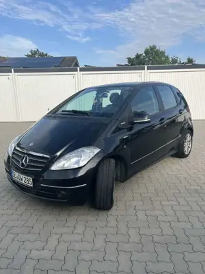 Mercedes-Benz A 160 CDI Avantgarde DPF BlueEFFICIENCY Bild 1