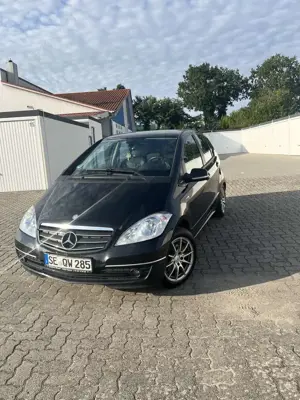 Mercedes-Benz A 160 CDI Avantgarde DPF BlueEFFICIENCY Bild 2