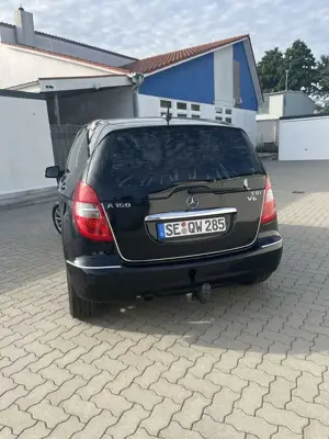 Mercedes-Benz A 160 CDI Avantgarde DPF BlueEFFICIENCY Bild 4
