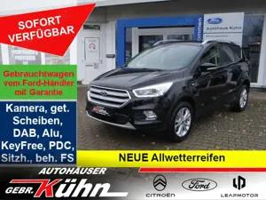 Ford Kuga 1.5 Titanium - Xenon, AHK, Allw., eHeckkl., Kamera