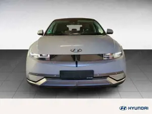 Hyundai IONIQ 5 77 Uniq Elekt. 360 kam 4xElSitz ACC 8fach Bild 3