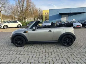 MINI Cooper Cabrio Klimaaut SHZ Temp PDC Alu 90kW Bild 3