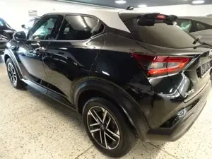 Nissan Juke 1.0 DIG-T N-Connecta AUTOMATIK Winterpaket Bild 3