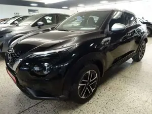 Nissan Juke 1.0 DIG-T N-Connecta AUTOMATIK Winterpaket Bild 2