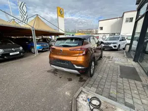 Renault Captur Intens 140PS EDC Automatik inkl. 8-fach Bereifung Bild 5