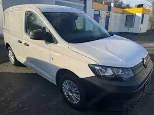 Volkswagen Caddy Cargo 2.0 TDI ACC+Lane+AppleCar Play Bild 2