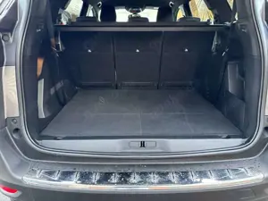 Peugeot 5008 Allure Pack 1.2 PT 130* 7-Sitzer*MIRROR SCREEN*SHZ Bild 5