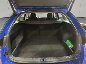 Skoda Octavia Combi 2.0 TDI DSG Ambition AHK schwenkbar Bild 5