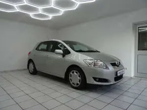 Toyota Auris 1.4 Team 8fach AHK Klima BC Isofix