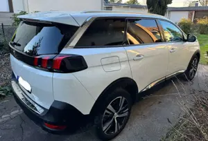 Peugeot 5008 5008 PureTech 130 EAT6 Allure Bild 2