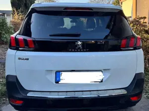 Peugeot 5008 5008 PureTech 130 EAT6 Allure Bild 5