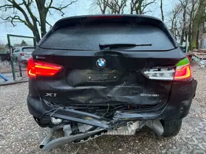 BMW X1 Baureihe X1 sDrive 18 i xLine Bild 4