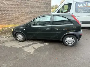 Opel Corsa 16V Edition 2000 Bild 5