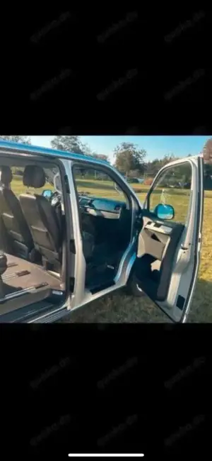 Volkswagen T6 Multivan Kurz Highline Bild 3